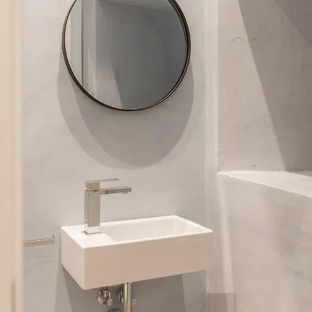 Collection - 101 Republic