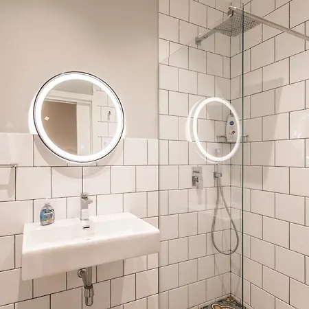 Collection - 101 Republic