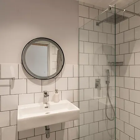 Collection - 101 Republic Appartement