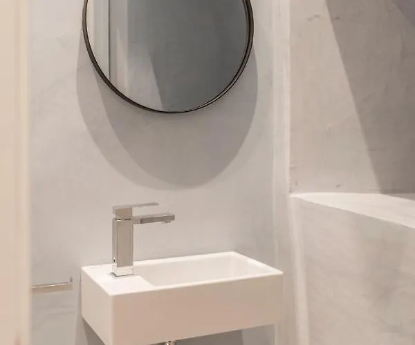 Collection - 101 Republic