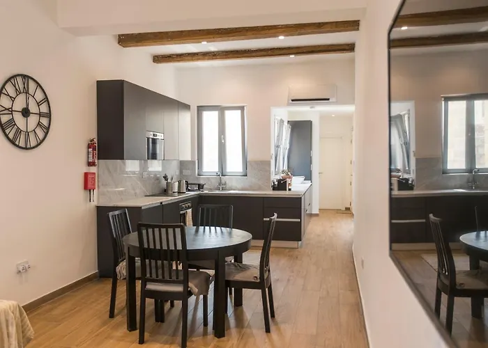 Collection - 101 Republic Apartment Valletta